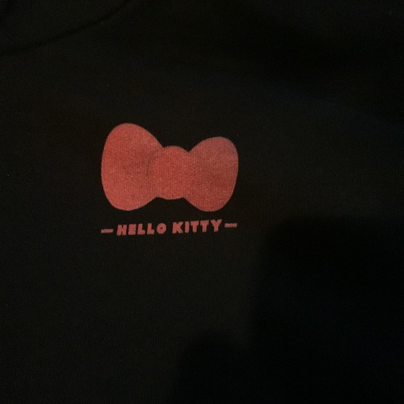 Hello kitty crop top hoodie - Picture 2 of 5